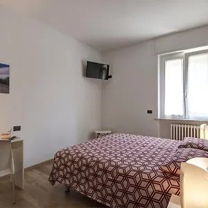 Giuli , Varese Italië